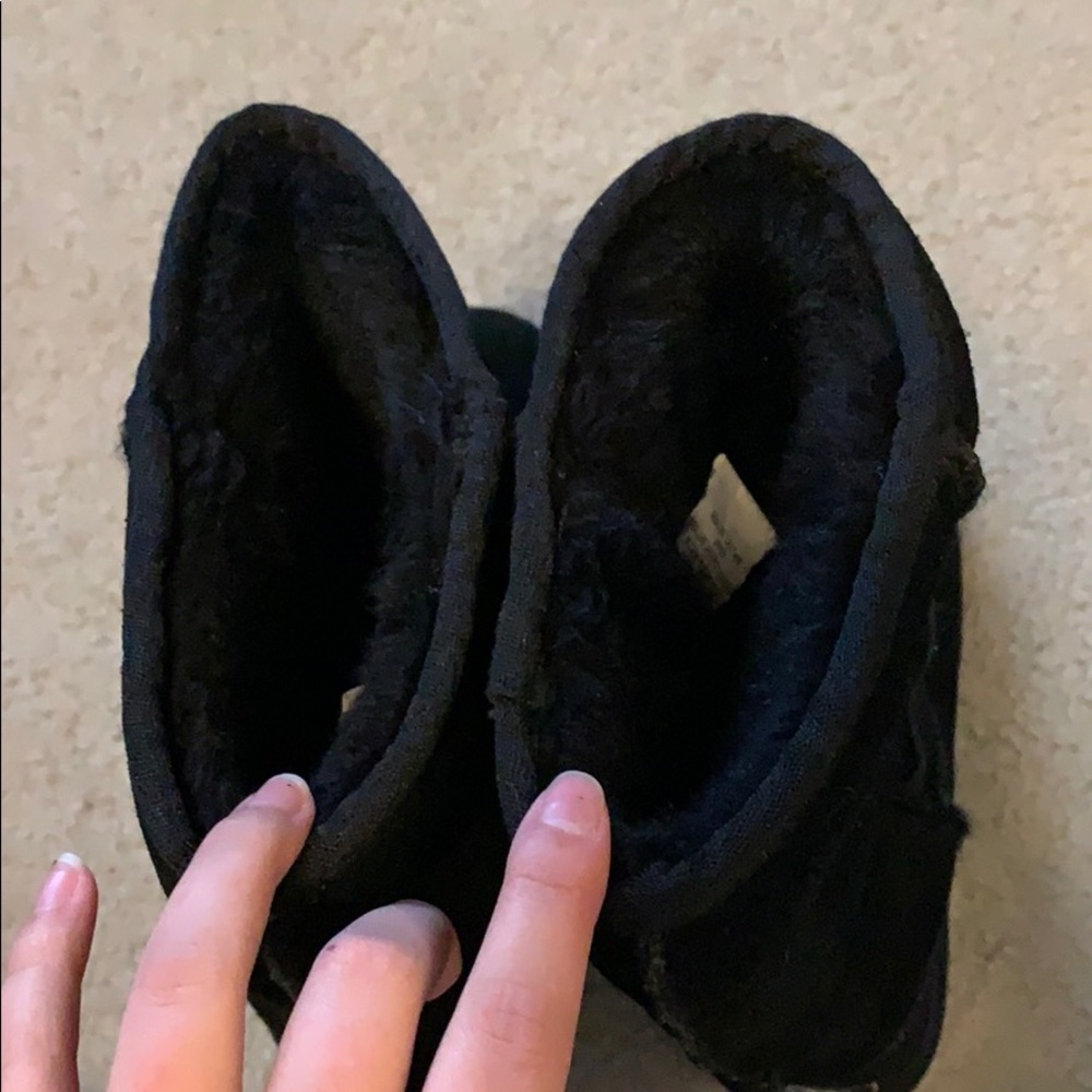 black ugg’s - Picture 5 of 7